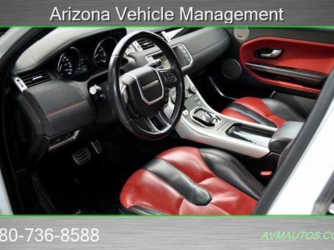 Used 2014 Land Rover Range Rover Evoque Dynamic image 18