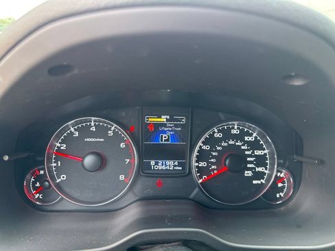 Used 2014 Subaru Outback 2.5i Limited AWD/4WD image 8