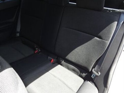 Used 2014 Subaru Crosstrek 2.0i Premium image 41