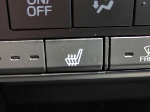 New 2026 Subaru Outback Limited image 18