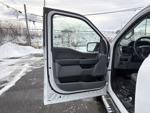 Certified 2024 Ford F150 XLT image 11