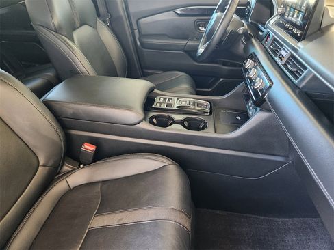 Certified 2023 Honda Pilot EX-L image 13