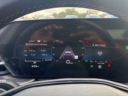 Used 2025 Audi Q5 Premium Plus w/ Premium Plus image 22