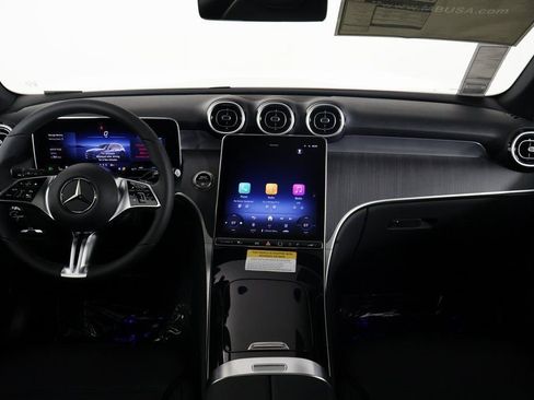 New 2026 Mercedes-Benz GLC 300 image 4