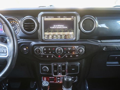 Used 2023 Jeep Wrangler Unlimited Rubicon 392 w/ Xtreme Recon 35" Tire Package image 11