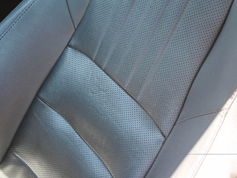 Used 2020 Honda Accord Touring image 25