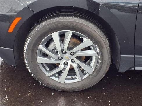 Used 2023 Chevrolet Equinox LT image 27