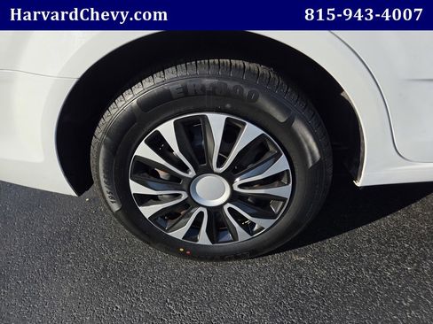 Used 2020 Chevrolet Sonic LS image 36