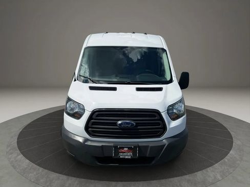 Used 2018 Ford Transit 250 148 Medium Roof image 4