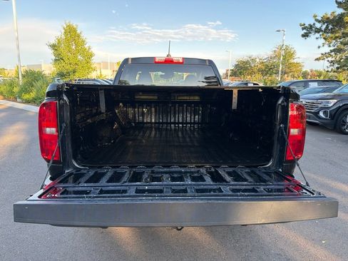 Used 2022 Chevrolet Colorado LT w/ Fleet Safety Package RWD image 14