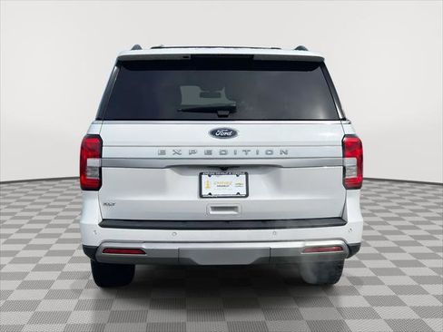 Used 2022 Ford Expedition XLT image 6
