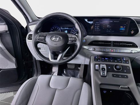 Used 2022 Hyundai Palisade SEL w/ 8P Bench Seat Package FWD image 25