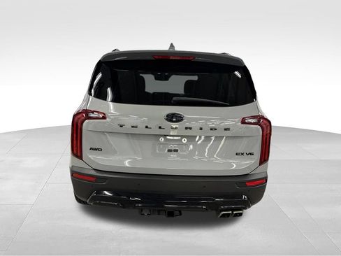 Certified 2021 Kia Telluride EX w/ EX Premium Package AWD/4WD image 5