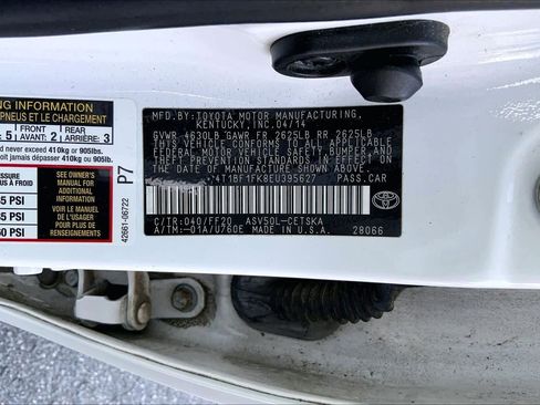 Used 2014 Toyota Camry SE image 31