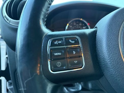 Used 2016 Jeep Wrangler Unlimited Sahara w/ Dual Top Group image 19