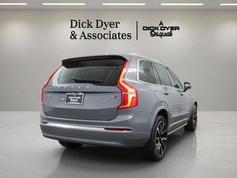 Certified 2023 Volvo XC90 B6 Plus w/ Protection Package Premier AWD/4WD image 11