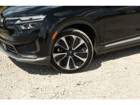 Used 2023 VinFast VF 8 Plus AWD/4WD image 10