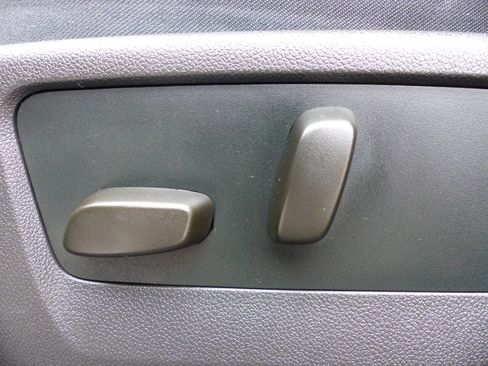 Used 2023 Buick Envision Preferred w/ Premium Seat Package image 21