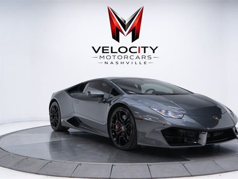 Used 2016 Lamborghini Huracan LP 580-2 RWD image 4