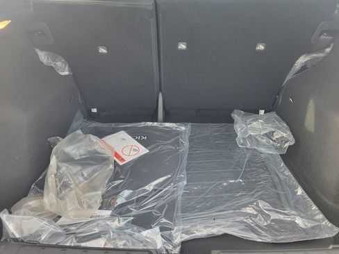 New 2026 Nissan Kicks S image 30