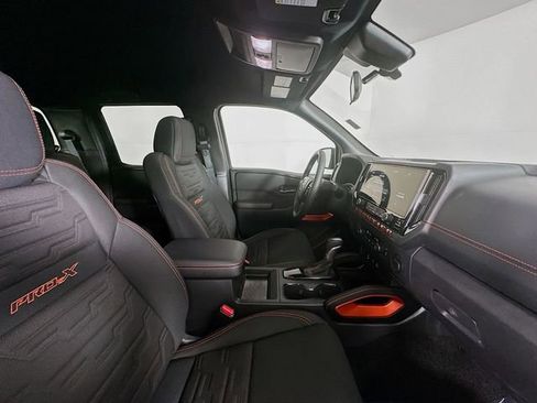 Certified 2025 Nissan Frontier Pro-X w/ Tow Package image 27
