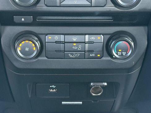 Used 2016 Ford F150 XL w/ Equipment Group 101A Mid AWD/4WD image 26