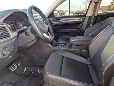 Used 2021 Volkswagen Atlas SE AWD/4WD image 25