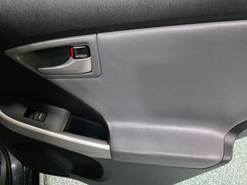 Used 2012 Toyota Prius Four FWD image 22