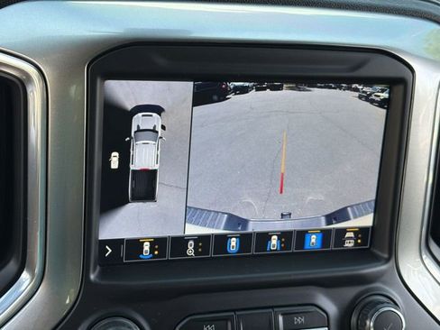 Used 2021 Chevrolet Silverado 2500 LTZ w/ LTZ Convenience Package image 25