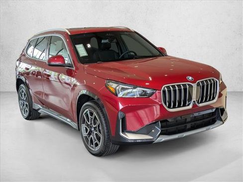 Used 2026 BMW X1 xDrive28i w/ Technology Package image 7