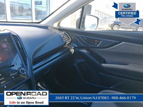 Used 2022 Subaru Crosstrek 2.5i Sport w/ Moonroof Package image 17