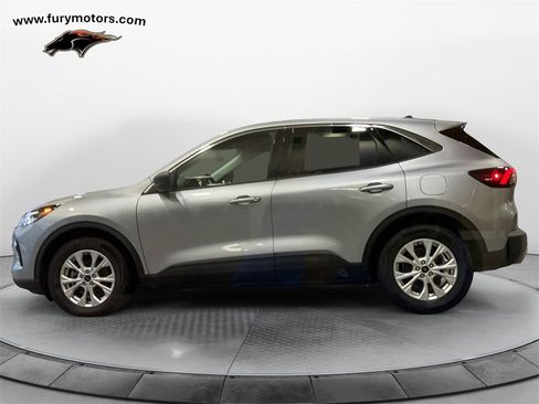 Used 2023 Ford Escape Active w/ Cold Weather Package image 6