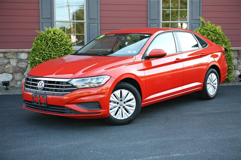Used 2019 Volkswagen Jetta S w/ Driver Assistance Package FWD image 1