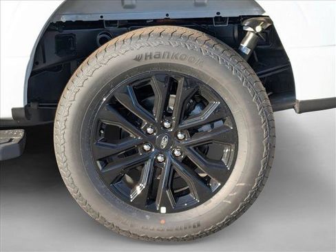 New 2025 Ford F150 Lariat w/ Equipment Group 501A Mid image 10