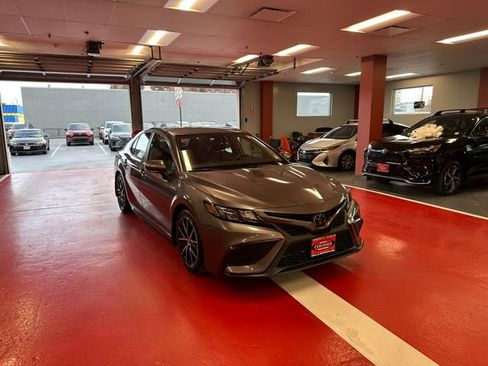 Certified 2024 Toyota Camry SE w/ Cold Weather Package image 2