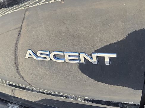 Used 2023 Subaru Ascent 8-Passenger image 31