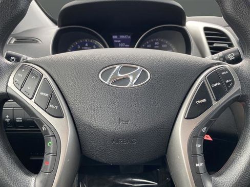 Used 2016 Hyundai Elantra GT image 13