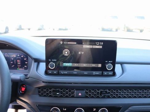 New 2025 Honda Accord LX image 17