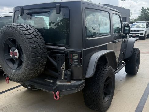 Used 2014 Jeep Wrangler Sport w/ Quick Order Package 24S AWD/4WD image 14