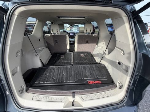 Used 2019 GMC Acadia Denali w/ Technology Package image 13