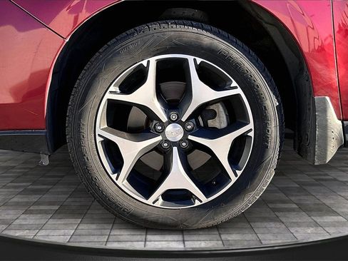 Used 2016 Subaru Forester 2.0XT Touring w/ Eyesight & Navigation System image 10