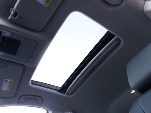 New 2025 Honda Accord EX-L image 9