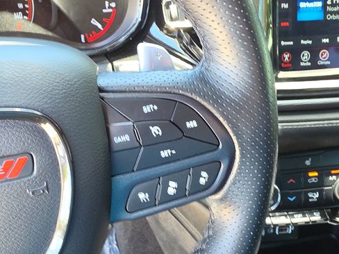 Used 2022 Dodge Durango GT RWD image 32