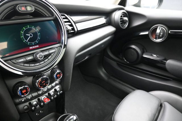 Used 2020 MINI Cooper S FWD image 27