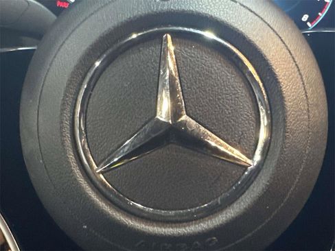 Used 2022 Mercedes-Benz E 350 4MATIC Sedan image 33