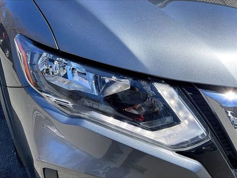 Used 2020 Nissan Rogue SV AWD/4WD image 27