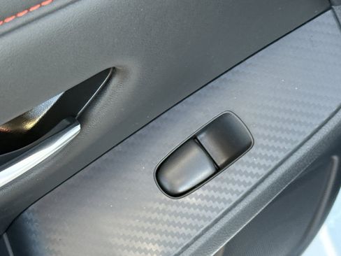 New 2025 Nissan Sentra SR image 30