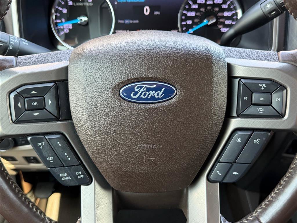 Used 2019 Ford F250 Limited AWD/4WD image 17