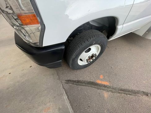 New 2024 Ford E-450 and Econoline 450 Super Duty w/ Driver's Safety Package image 9