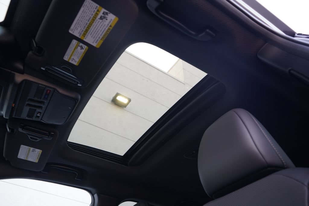 New 2026 Subaru Outback Limited AWD/4WD image 11